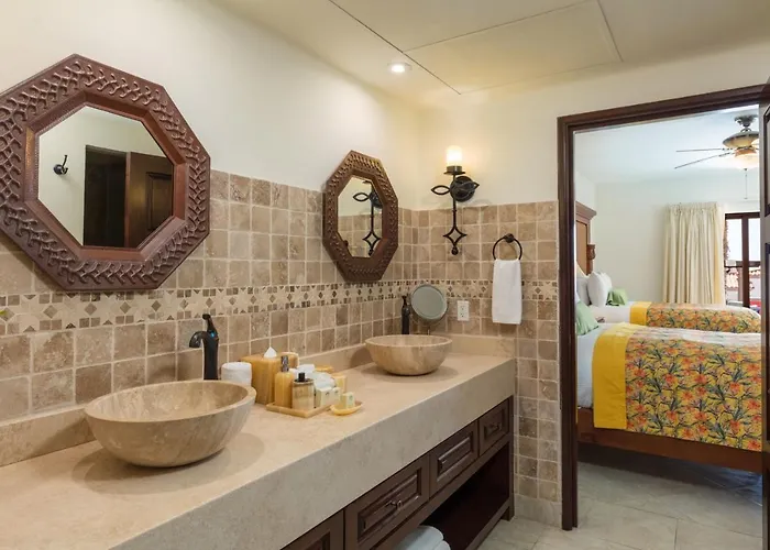 At Hacienda Encantada Apartment *